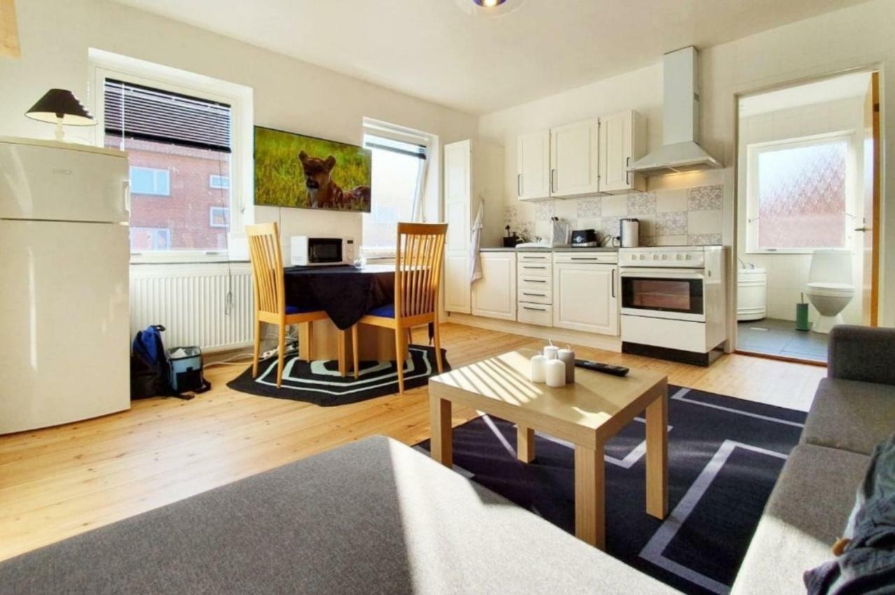 Struer Town Apartment Buitenkant foto